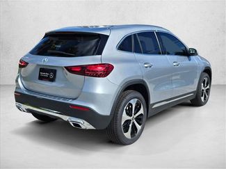New 2026 Mercedes-Benz GLA 250 video 2