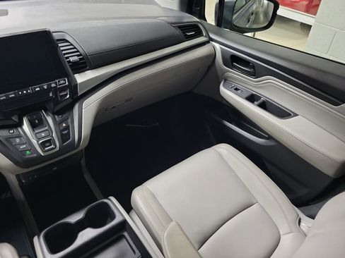 Used 2019 Honda Odyssey Touring image 20