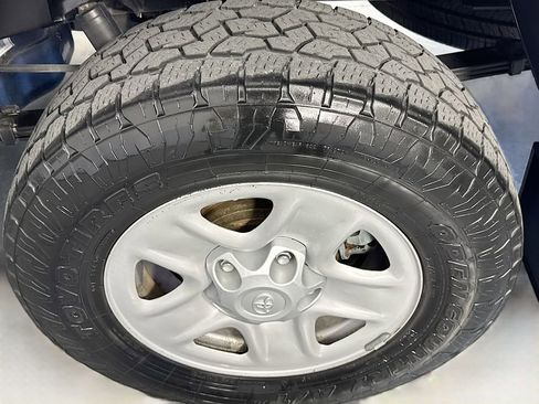 Used 2019 Toyota Tundra SR5 image 30