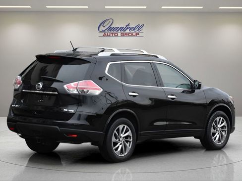 Used 2015 Nissan Rogue SL image 4