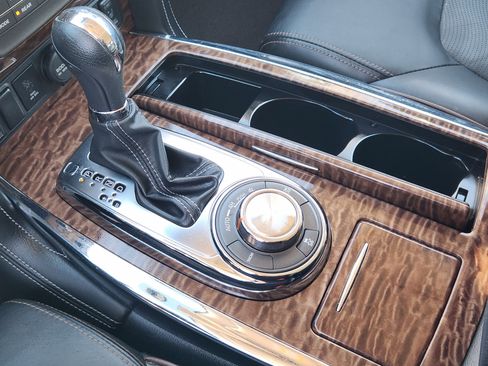 Used 2019 Nissan Armada SL w/ Premium Package image 23