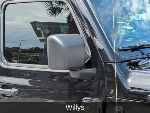 Used 2022 Jeep Wrangler Unlimited Sport AWD/4WD image 16