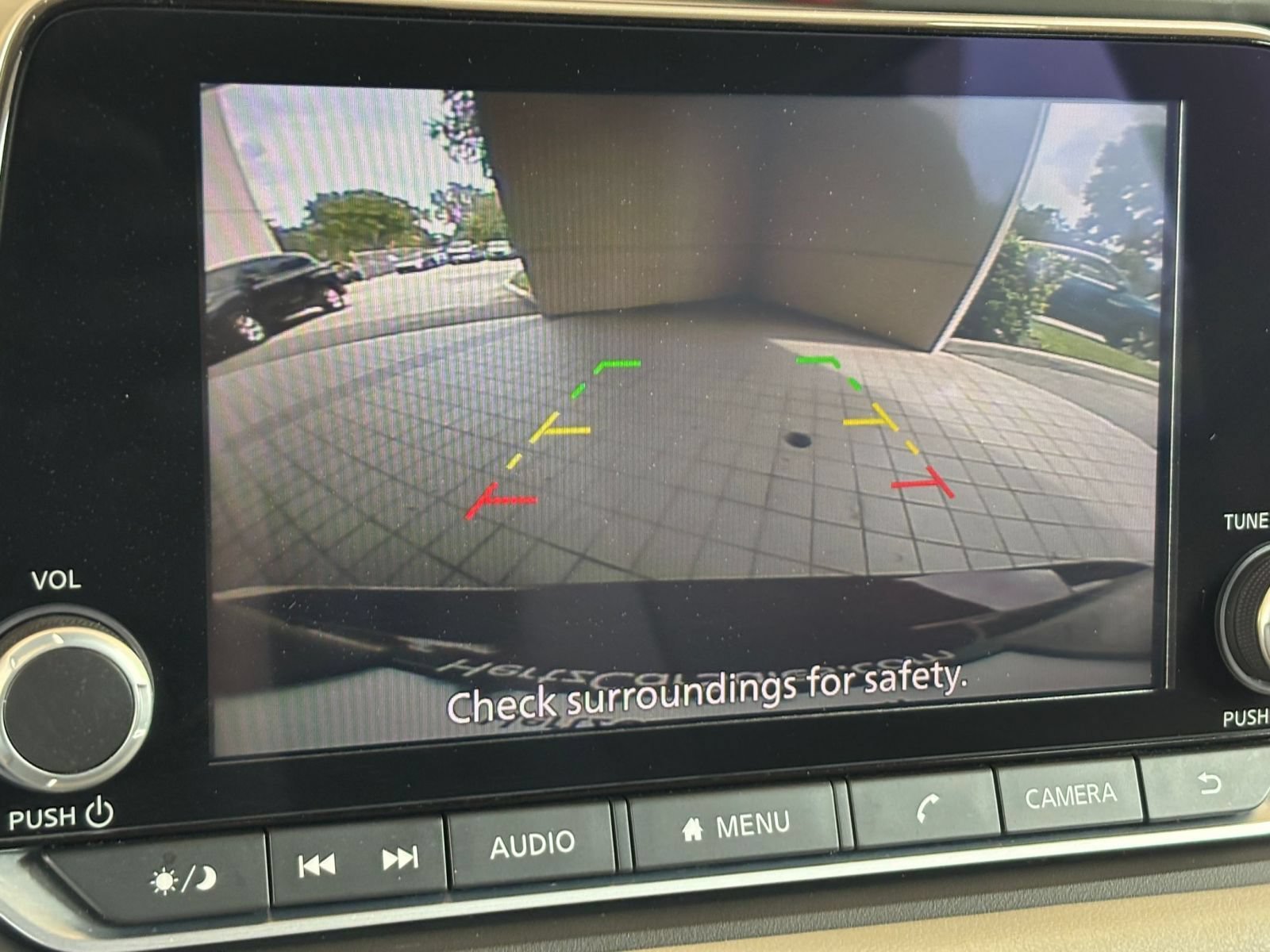 Used 2025 Nissan Rogue SV AWD/4WD image 25