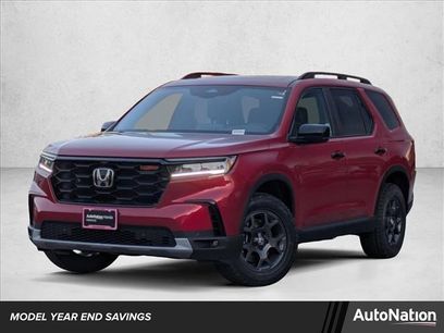 New 2025 Honda Pilot TrailSport