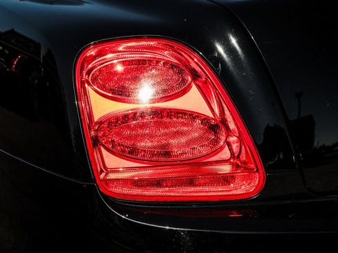 Used 2007 Bentley Flying Spur Flying Spur AWD/4WD image 8