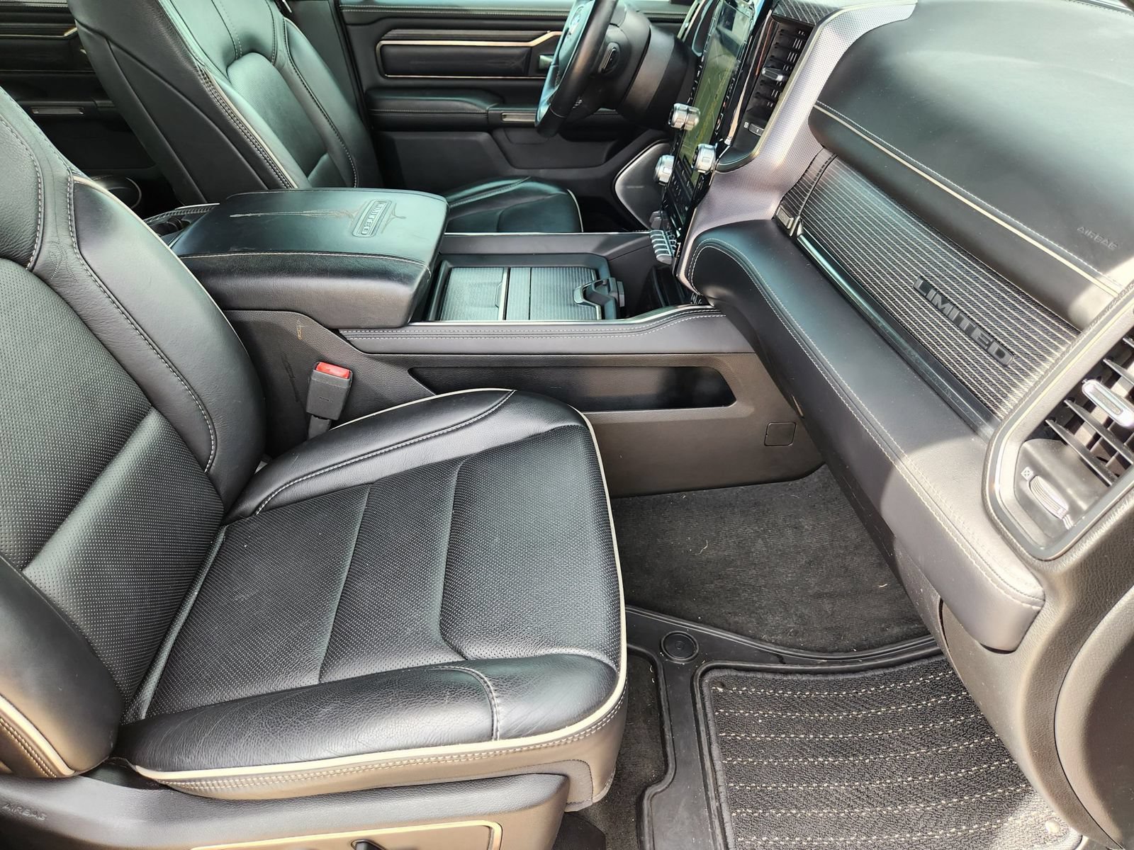 Used 2021 RAM 1500 Limited AWD/4WD image 16