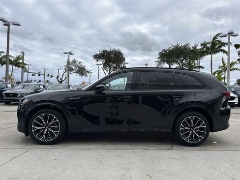 Used 2025 MAZDA CX-70 3.3 Turbo S w/ Premium Package image 28