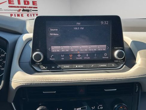 Used 2021 Nissan Rogue SV AWD/4WD image 21