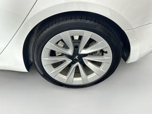 Used 2022 Tesla Model 3 Long Range image 11