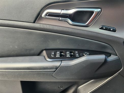 Certified 2024 Kia Sportage SX Prestige image 25