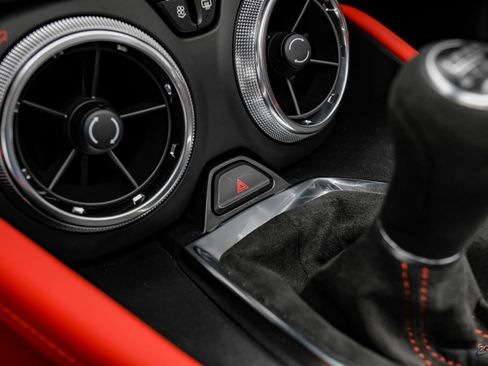 Used 2024 Chevrolet Camaro ZL1 RWD image 88