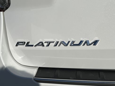 Used 2020 Ford Explorer Platinum AWD/4WD image 9