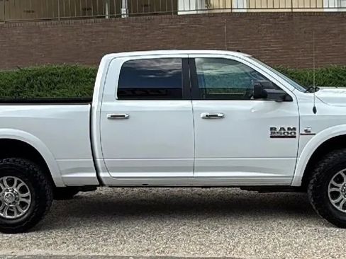 Used 2017 RAM 2500 Laramie w/ Off Road Package AWD/4WD image 5