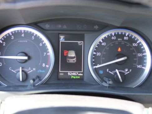 Used 2019 Toyota Highlander Limited AWD/4WD image 18