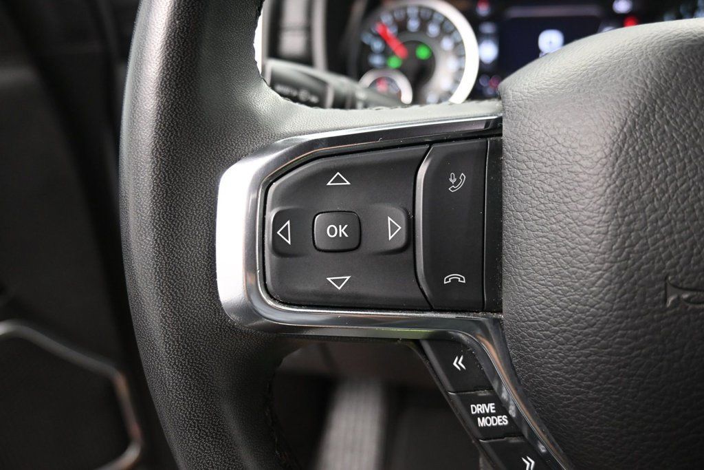 Used 2025 RAM 1500 Laramie AWD/4WD image 12