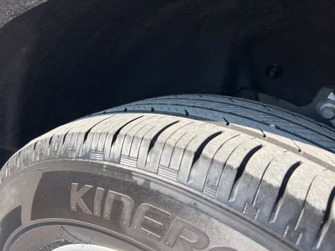 Certified 2023 Ford Explorer XLT w/ Equipment Group 202A image 27