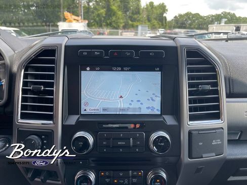 Used 2017 Ford F250 Platinum w/ FX4 Off-Road Package AWD/4WD image 5