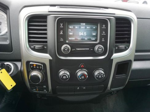 Used 2017 RAM 1500 Classic SLT image 13