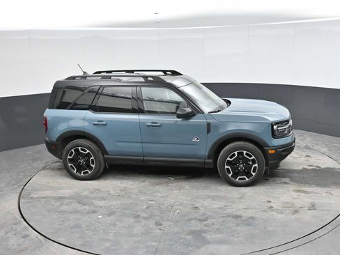 Used 2023 Ford Bronco Sport Outer Banks w/ Tech Package AWD/4WD image 18