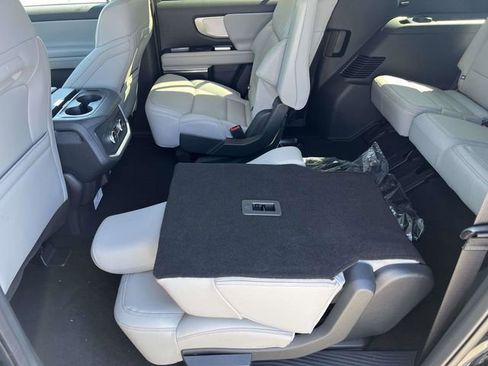 New 2025 Ford Expedition Max Active RWD image 5