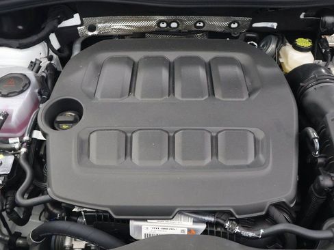 New 2026 Volkswagen Tiguan SE R-Line image 28