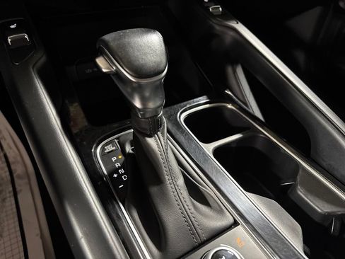 Used 2020 Kia Telluride S AWD/4WD image 24