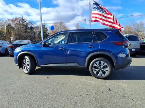 Certified 2021 Nissan Rogue SV image 8