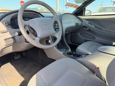 Used 2000 Ford Mustang Coupe RWD image 9