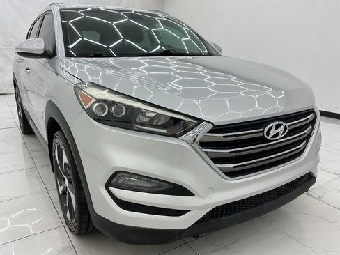 Used 2016 Hyundai Tucson Limited FWD image 3