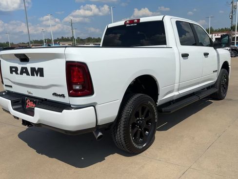 Used 2026 RAM 2500 Big Horn AWD/4WD image 8