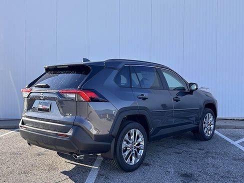 New 2025 Toyota RAV4 XLE Premium image 5