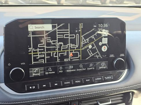 Used 2023 Nissan Rogue Platinum w/ Platinum Premium Package image 13