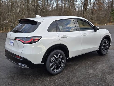 New 2026 Honda HR-V EX-L image 3