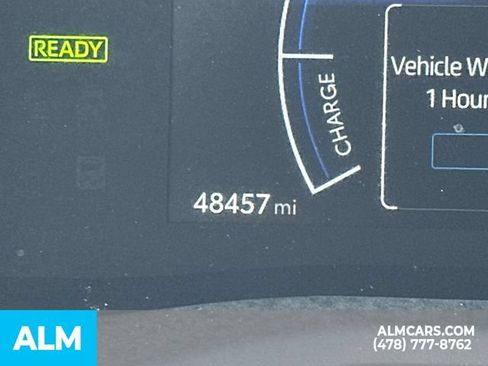 Used 2025 Toyota Camry LE FWD image 32