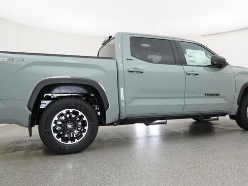 New 2026 Toyota Tundra SR5 AWD/4WD image 19
