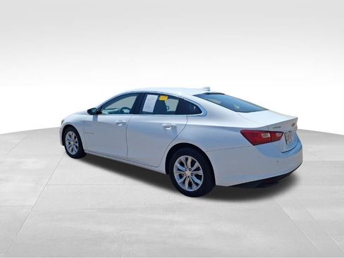 Used 2025 Chevrolet Malibu LT FWD image 9
