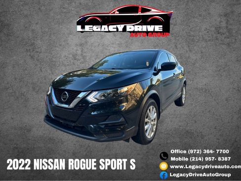 Used 2022 Nissan Rogue Sport S image 1