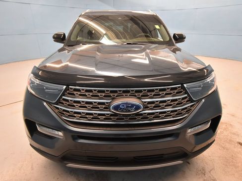 Used 2023 Ford Explorer King Ranch w/ Class IV Trailer Tow Package AWD/4WD image 34