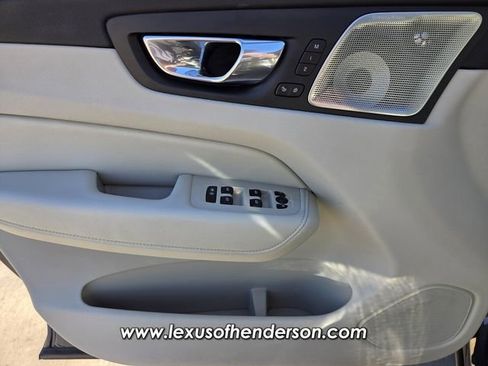 Used 2021 Volvo XC60 T8 Inscription w/ Protection Package Premier image 21