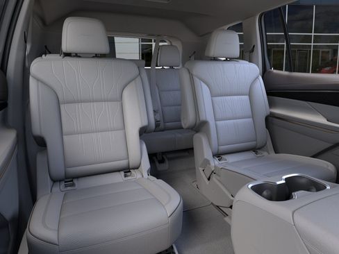 New 2026 Buick Enclave Avenir w/ Super Cruise Package FWD image 41
