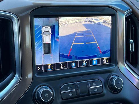 Used 2020 Chevrolet Silverado 3500 High Country w/ Z71 Off-Road Package image 25