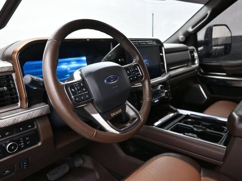 Certified 2024 Ford F250 King Ranch AWD/4WD image 18