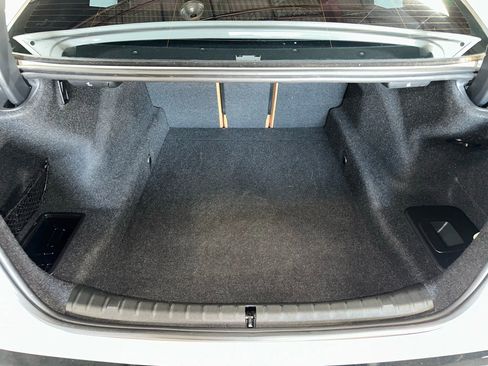 Used 2019 BMW 530i image 33