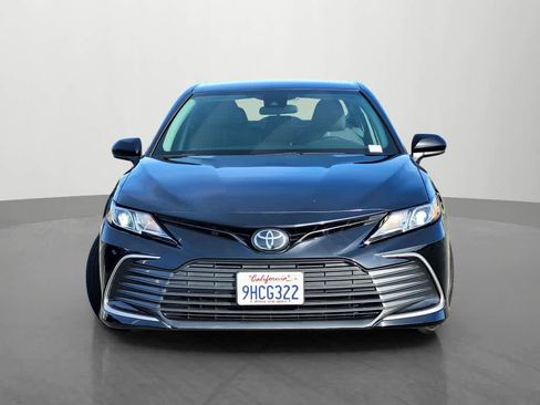 Used 2023 Toyota Camry LE image 2