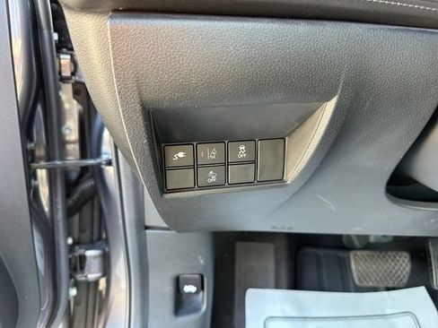 Used 2018 Honda Clarity Plug-In Hybrid image 21
