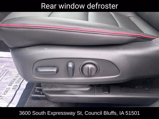Used 2024 Chevrolet TrailBlazer RS w/ Convenience Package AWD/4WD image 16