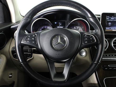 Used 2019 Mercedes-Benz GLC 300 image 25