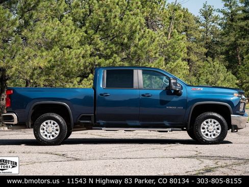 Used 2021 Chevrolet Silverado 3500 LT w/ Convenience Package AWD/4WD image 3