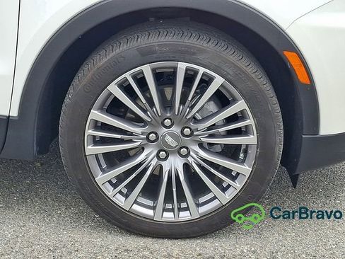 Certified 2024 Cadillac XT4 Premium Luxury AWD/4WD image 8