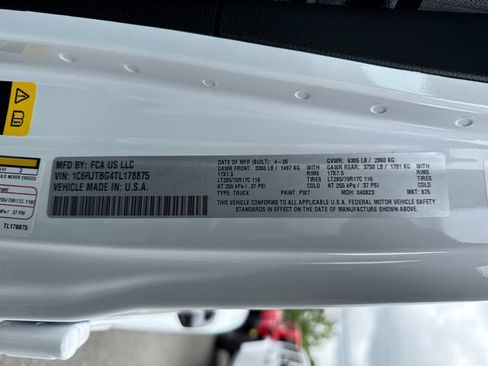 New 2026 Jeep Gladiator Rubicon AWD/4WD image 16